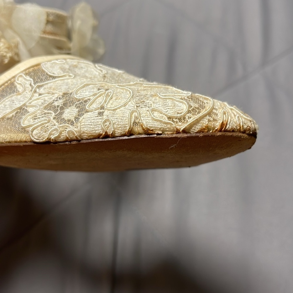 Chloé Spring 2010 Ready to Wear Vintage Lace Kitten Heel Size 35/5 - Picture 15 of 16